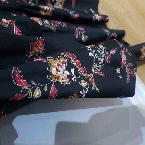 Tops for women size XL - Picture 2 of 16